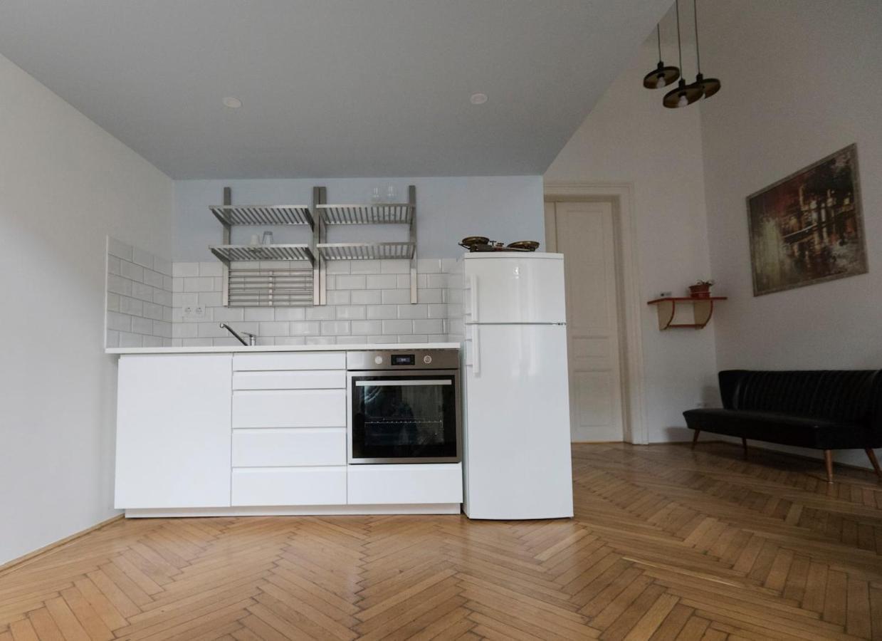 Budapestayz - Jozsef Apartments 외부 사진